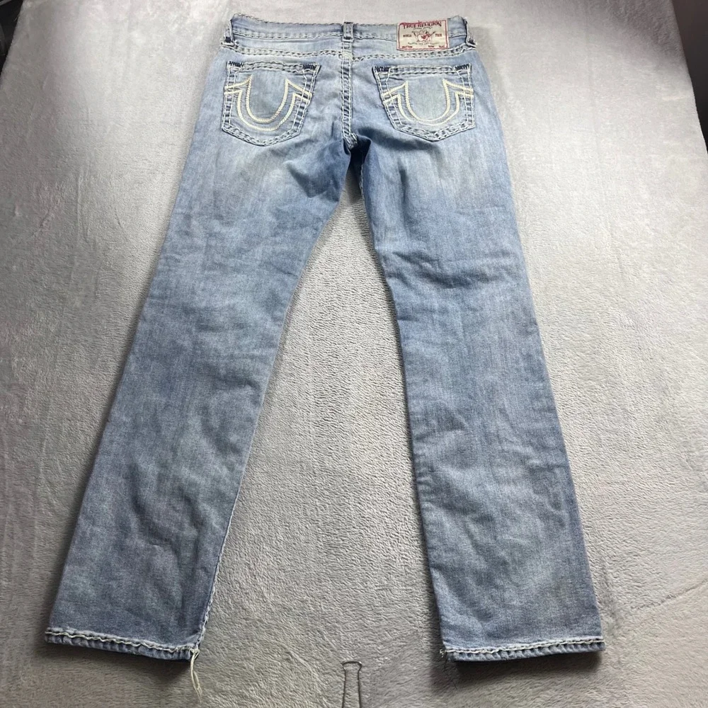 True Religion Ricky Relaxed Straight Jeans Light Wash Blue Contrast Stitch 34